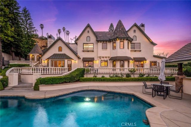 10082 Sunrise Ln, North Tustin, CA 92705