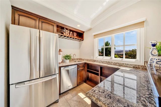 10082 Sunrise Ln, North Tustin, CA 92705