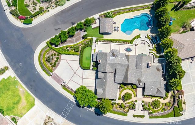 10082 Sunrise Ln, North Tustin, CA 92705