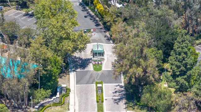 10082 Sunrise Ln, North Tustin, CA 92705