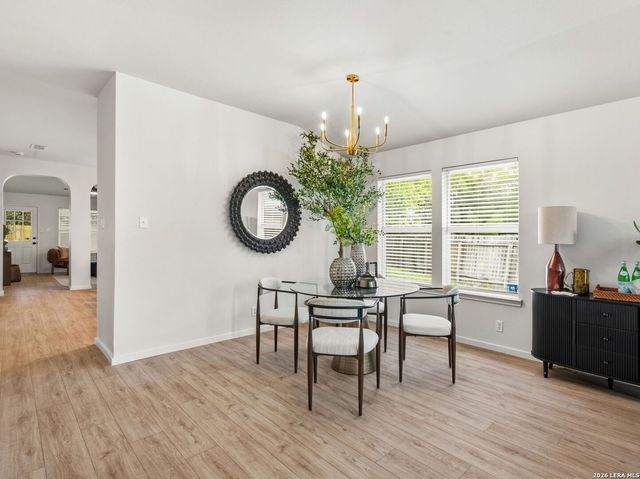 7226 BURNS TRL, San Antonio, TX 78250