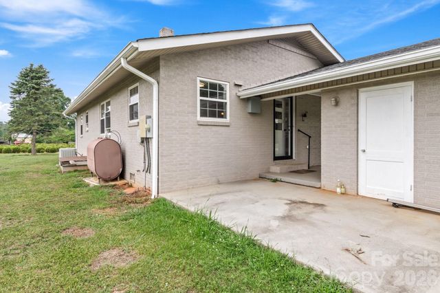 114 Shiloh Farm Trail, State Road, NC 28676