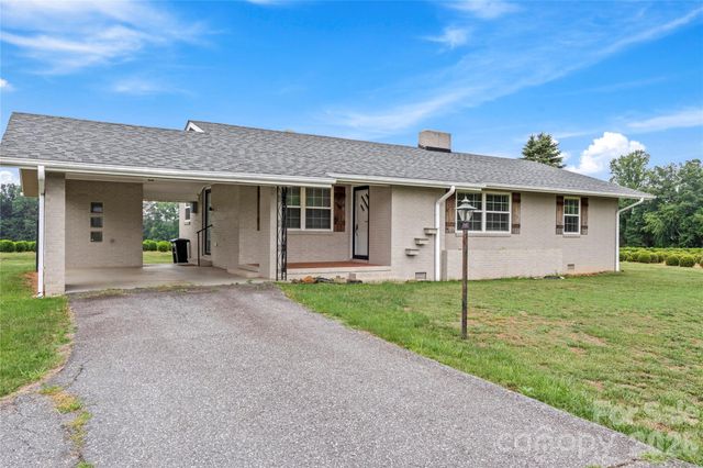 114 Shiloh Farm Trail, State Road, NC 28676
