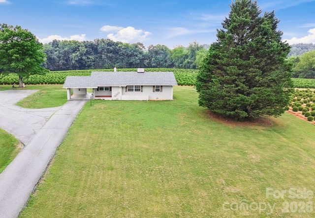 114 Shiloh Farm Trail, State Road, NC 28676