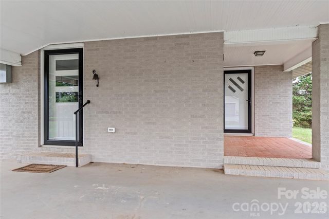114 Shiloh Farm Trail, State Road, NC 28676