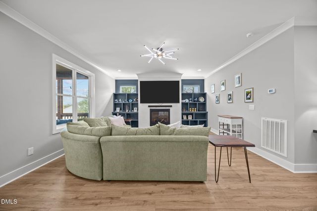 40 Woodford Way, Franklinton, NC 27525