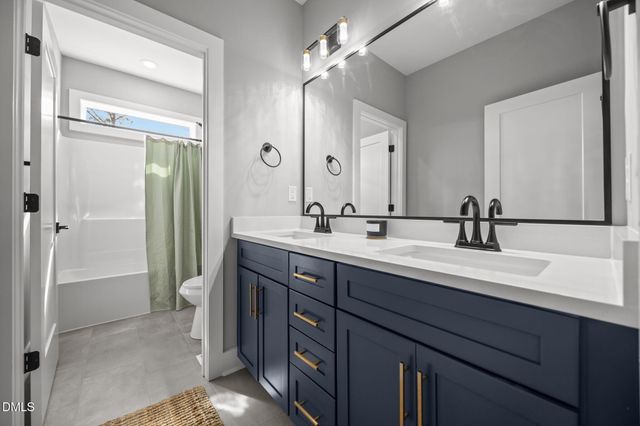 40 Woodford Way, Franklinton, NC 27525