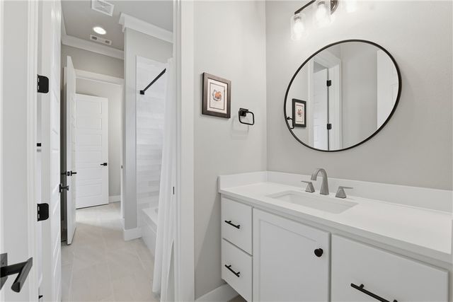 8004 W Dorchester Street, Rogers, AR 72758