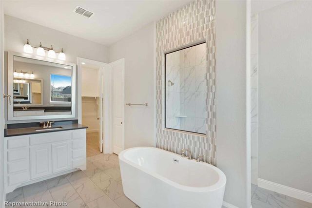 2249 Roaming Trail, Northlake, TX 76247