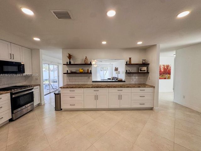 9731 Bel Aire Dr 0, Cutler Bay, FL 33157