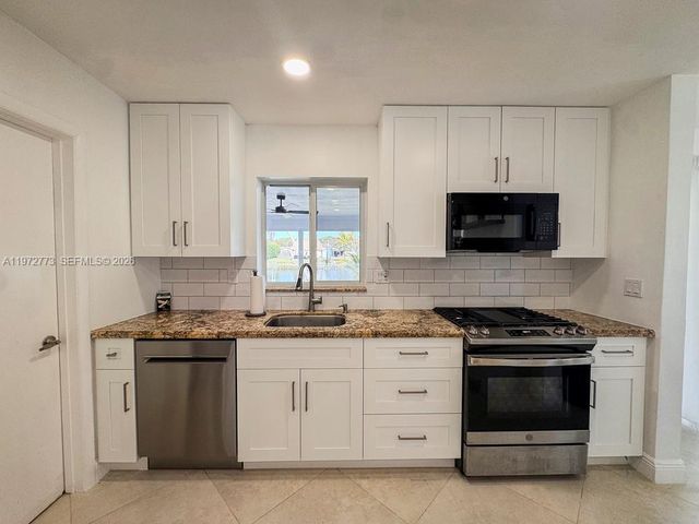 9731 Bel Aire Dr 0, Cutler Bay, FL 33157