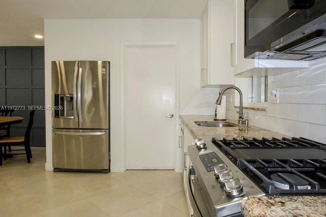 9731 Bel Aire Dr 0, Cutler Bay, FL 33157