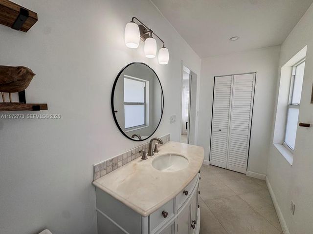 9731 Bel Aire Dr 0, Cutler Bay, FL 33157