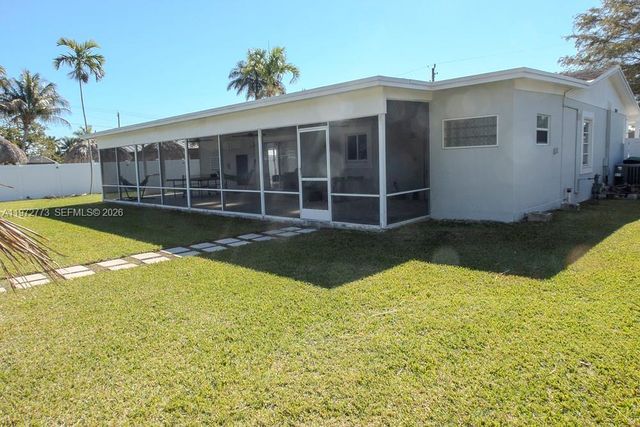 9731 Bel Aire Dr 0, Cutler Bay, FL 33157