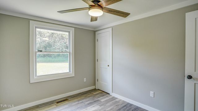 273 Riverview Drive, Bluff City, TN 37618