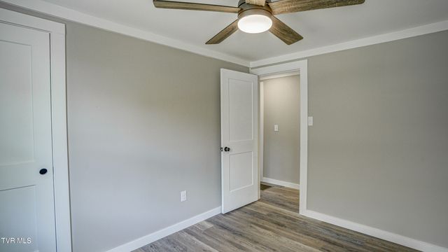 273 Riverview Drive, Bluff City, TN 37618
