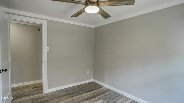273 Riverview Drive, Bluff City, TN 37618