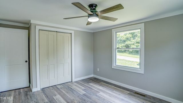 273 Riverview Drive, Bluff City, TN 37618