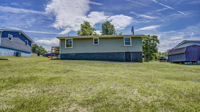273 Riverview Drive, Bluff City, TN 37618