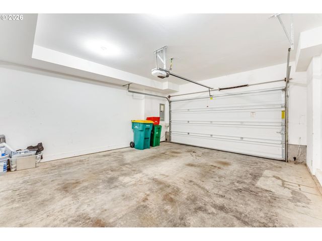 4884 Nw 162ND Ter, Portland, OR 97229