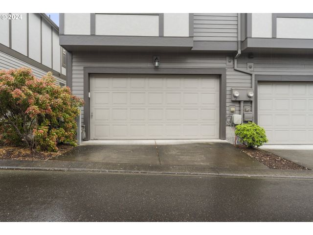 4884 Nw 162ND Ter, Portland, OR 97229