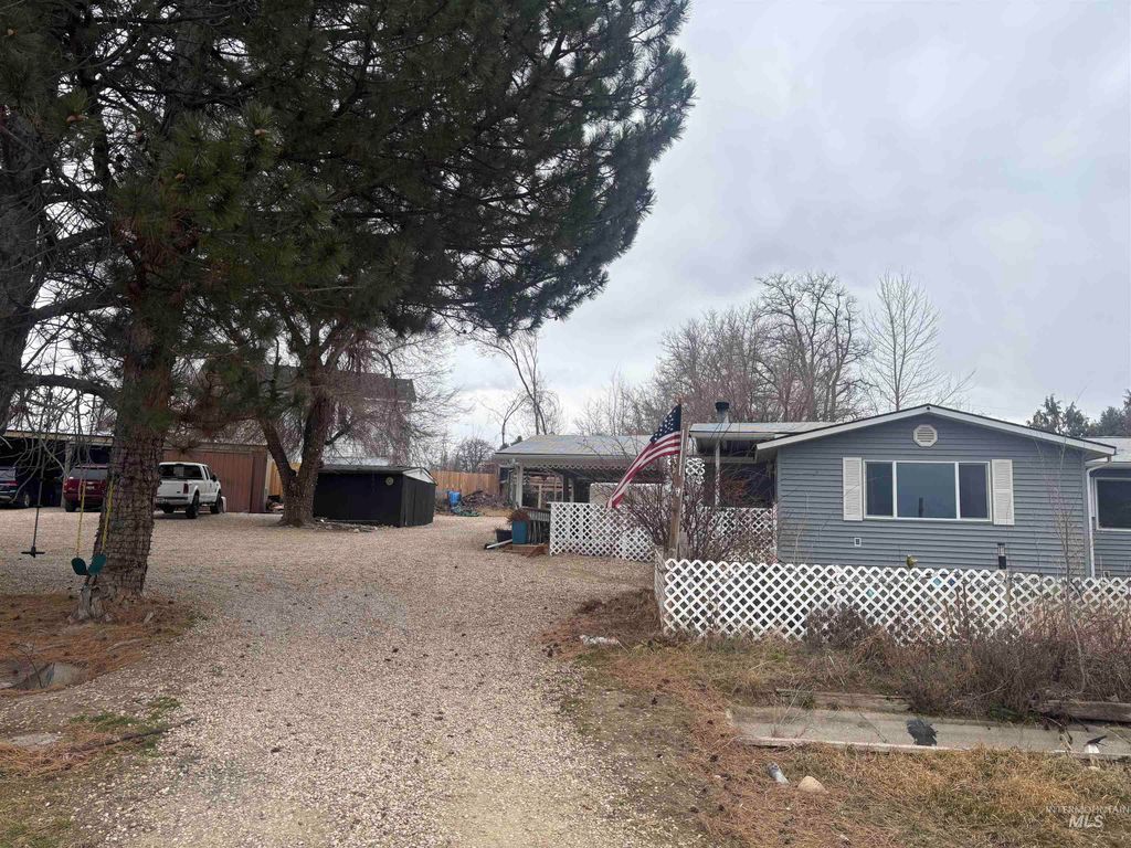 10576 Duck Ln, Nampa, ID 83686 photo 4