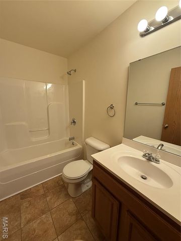 626 Lindsey, Union, MO 63084