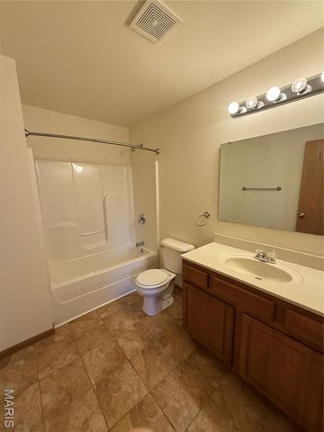 626 Lindsey, Union, MO 63084