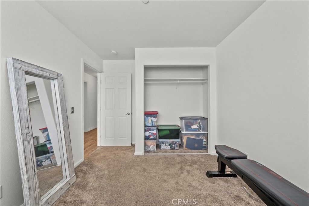 Image 31 of property listing at 14552 Foothill, Sylmar, CA 91342