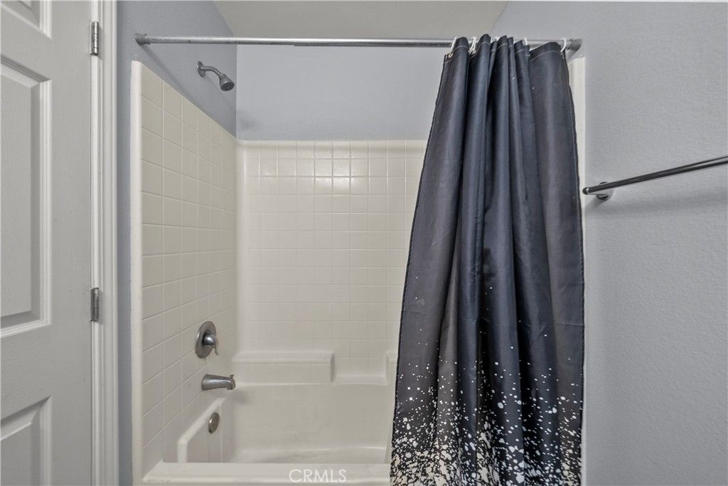 Image 33 of property listing at 14552 Foothill, Sylmar, CA 91342