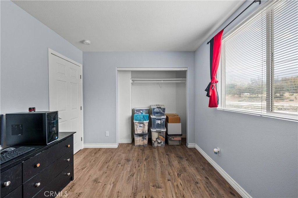 Image 34 of property listing at 14552 Foothill, Sylmar, CA 91342