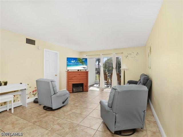 1510 Memoli LN 2, Fort Myers, FL 33919