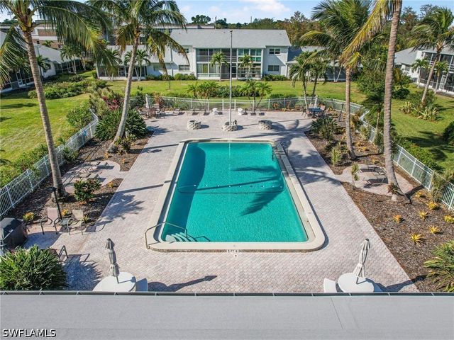 1510 Memoli LN 2, Fort Myers, FL 33919