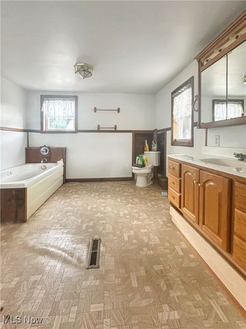 302 Filmore Street, New Cumberland, WV 26047