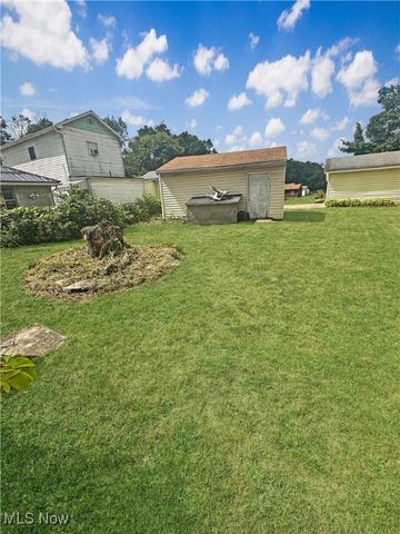 302 Filmore Street, New Cumberland, WV 26047