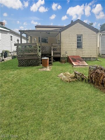 302 Filmore Street, New Cumberland, WV 26047