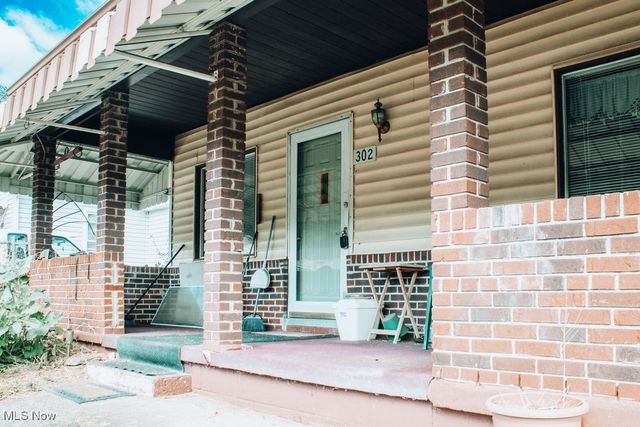 302 Filmore Street, New Cumberland, WV 26047