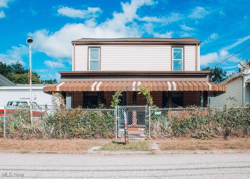 302 Filmore Street, New Cumberland, WV 26047