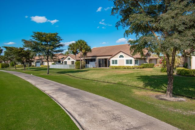 8213 Cassia Drive, Boynton Beach, FL 33472