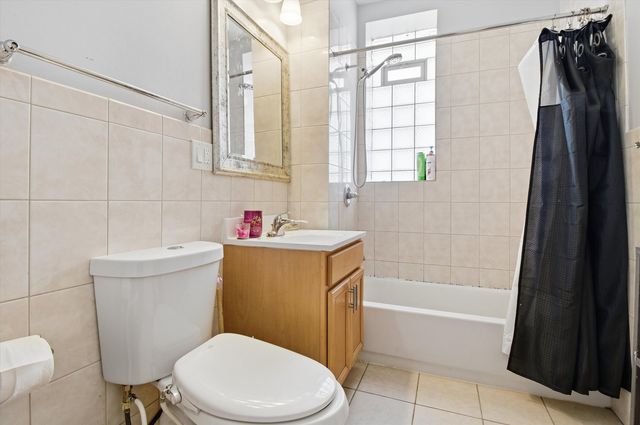 3858 W ohio Street, Chicago, IL 60624