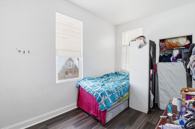 3858 W ohio Street, Chicago, IL 60624