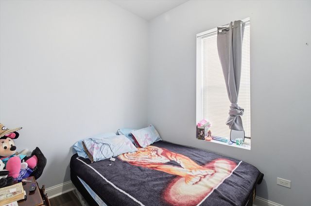 3858 W ohio Street, Chicago, IL 60624