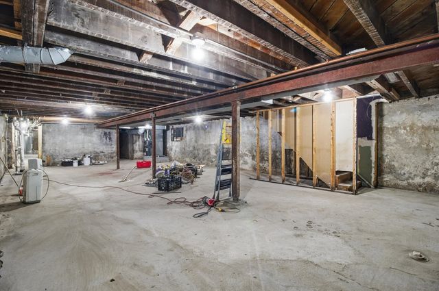 3858 W ohio Street, Chicago, IL 60624