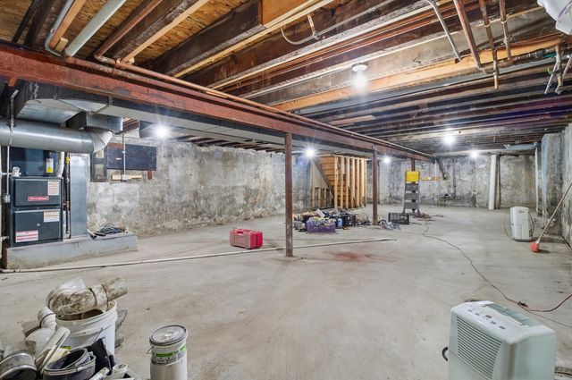 3858 W ohio Street, Chicago, IL 60624