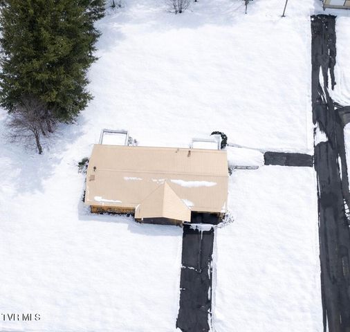 45 Holbrook Drive, Castlewood, VA 24224