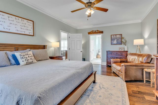 10489 FIREWEEK LN, Collierville, TN 38017