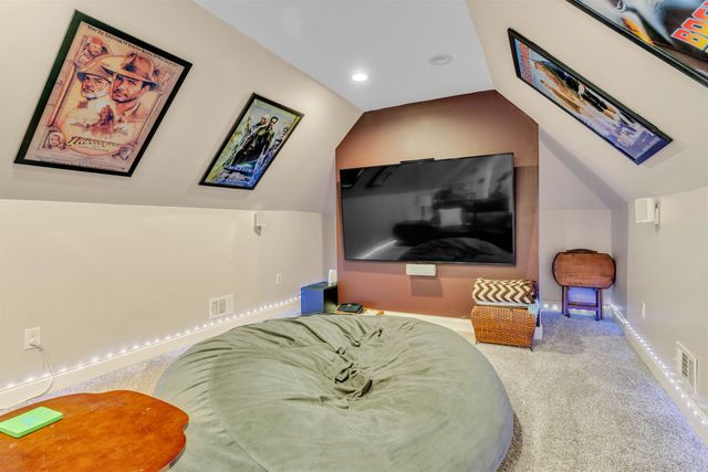 10489 FIREWEEK LN, Collierville, TN 38017