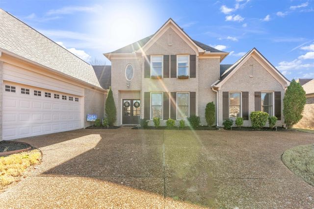 10489 FIREWEEK LN, Collierville, TN 38017