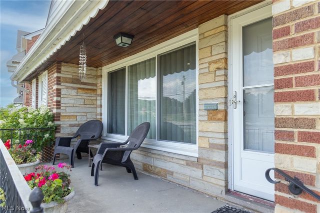 6450 Manchester Road, Parma, OH 44129
