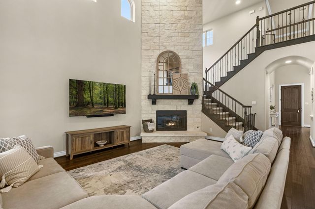 429 Holly Forest Drive, Conroe, TX 77384